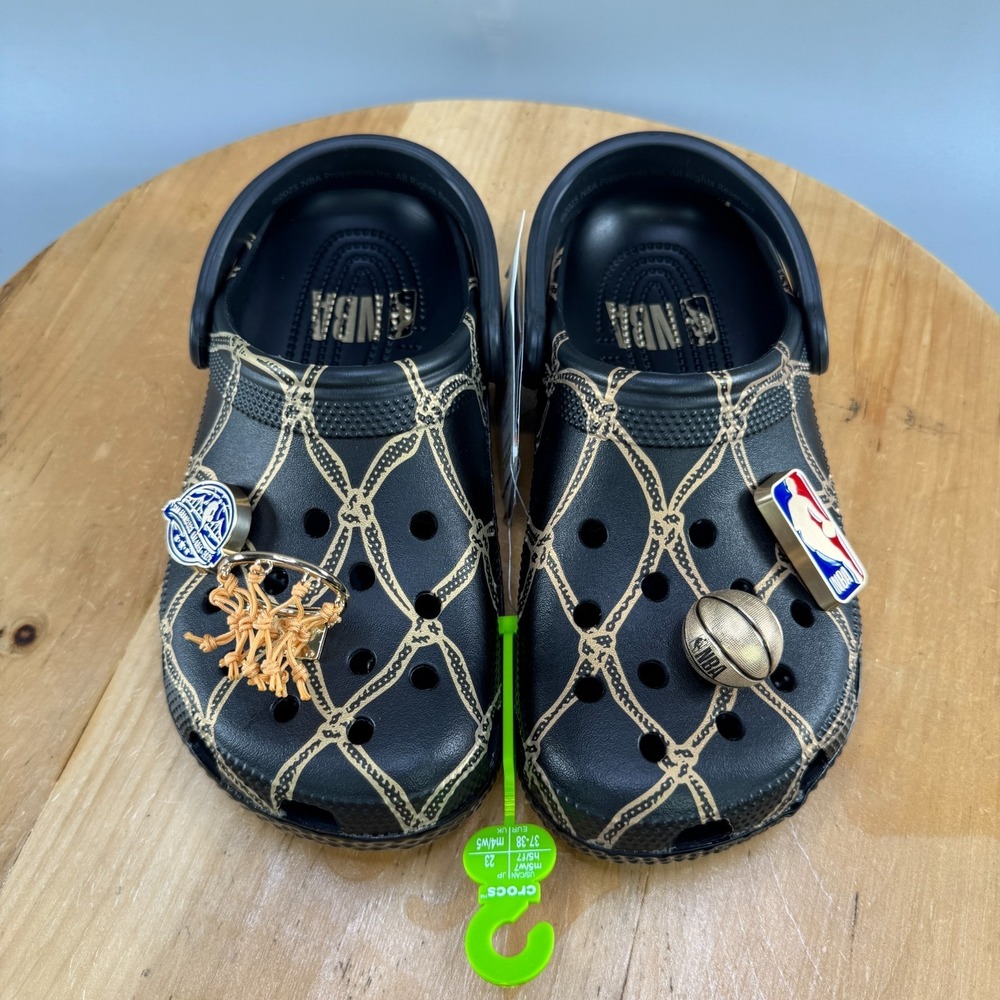 Crocs NBA All-Star Classic‎ Clog Womens Size 7 Black Gold Basketball w/ Jibbitz
